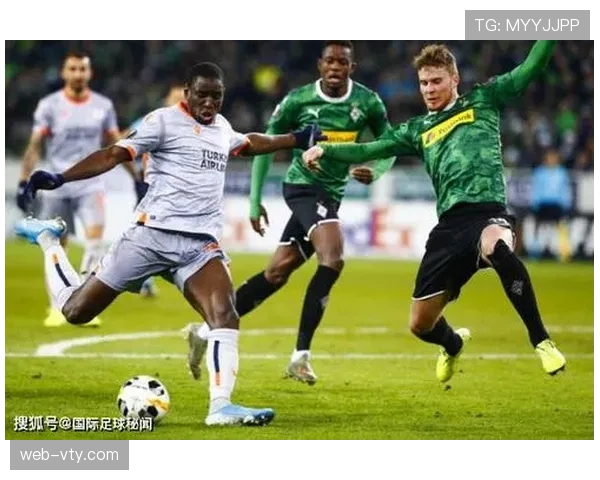 门兴格拉德巴赫主场逆转 替补奇兵登场改变比赛走势 门兴格拉德巴赫主场逆转 替补奇兵登场改变比赛走势